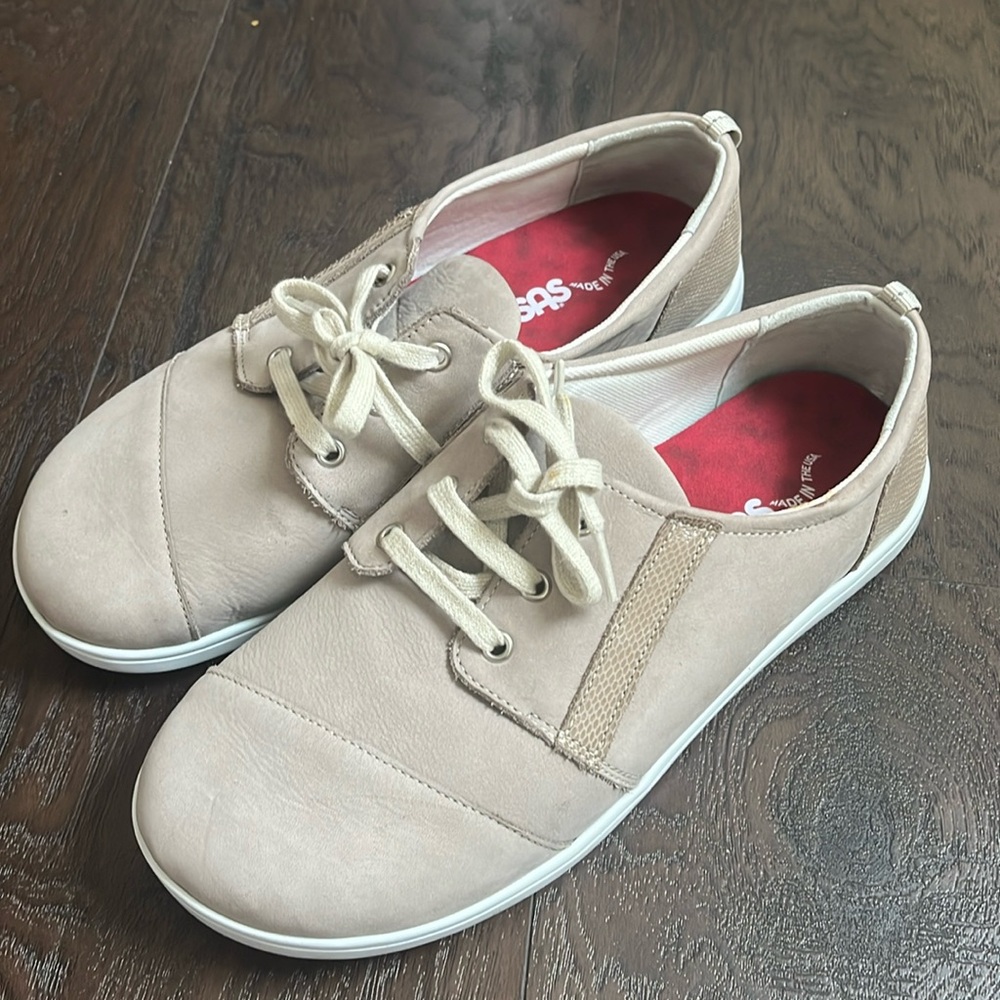 SAS Womens Marnie Lace Up Sneakers 9 WW